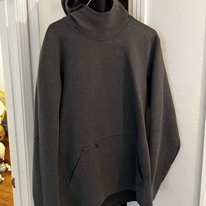 Lululemon Men’s hoodie